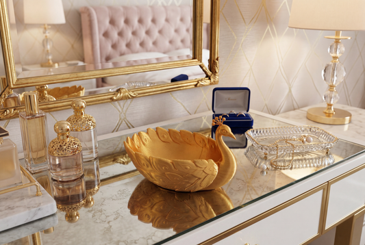 Gold Peacock Trinket Bowl – 3D Printed Silk Jewelry Dish – Elegant Geometric Bird Sculpture